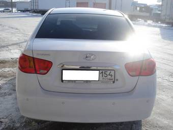 2011 Hyundai Elantra Pics