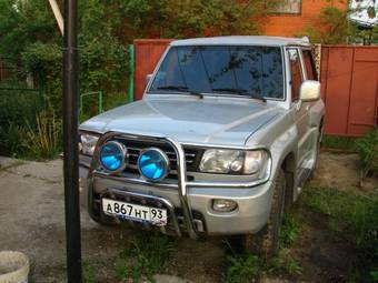 1999 Hyundai Galloper Pictures