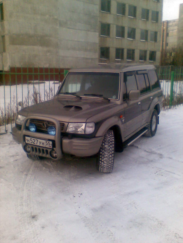 2000 Hyundai Galloper