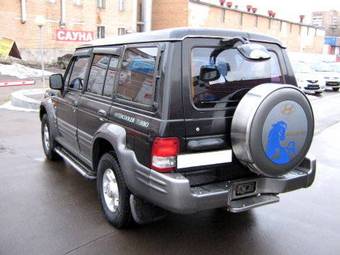 2000 Hyundai Galloper Photos