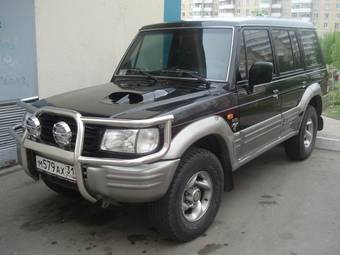 2000 Hyundai Galloper Photos