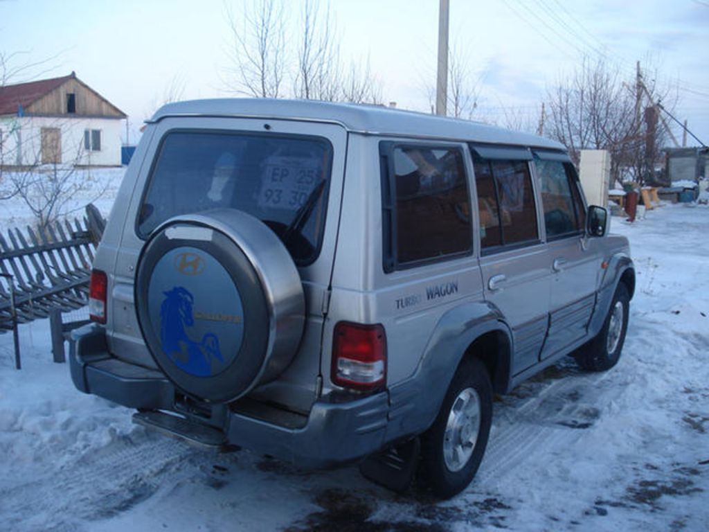 2001 Hyundai Galloper