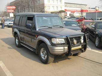 2001 Hyundai Galloper Images