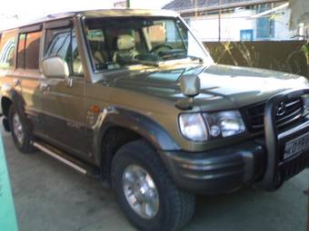 2001 Hyundai Galloper Photos