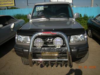 2001 Hyundai Galloper Pictures