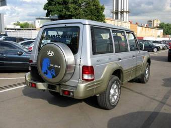 2001 Hyundai Galloper Pics