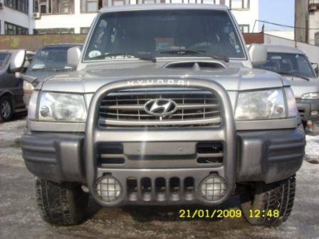2002 Hyundai Galloper
