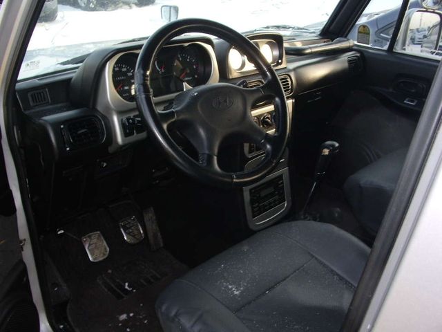 2002 Hyundai Galloper