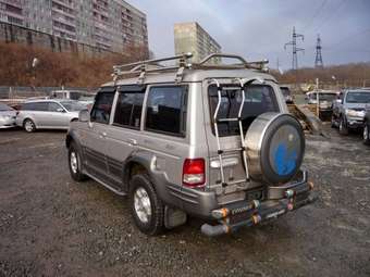 2002 Hyundai Galloper Pictures