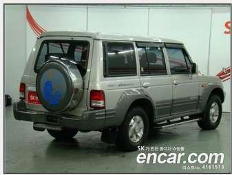 2002 Hyundai Galloper Photos