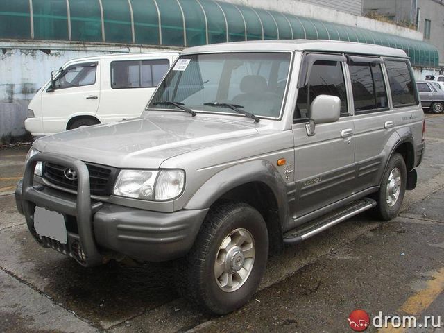 2002 Hyundai Galloper