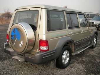 2002 Hyundai Galloper Pictures