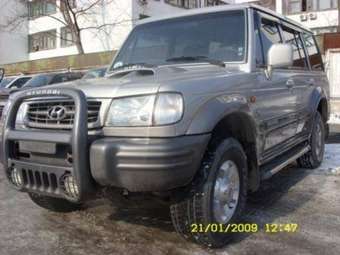 2002 Hyundai Galloper Pictures