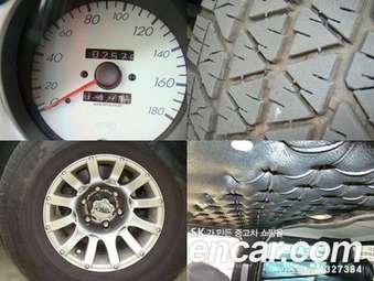 2002 Hyundai Galloper Pictures
