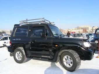 2002 Hyundai Galloper Images