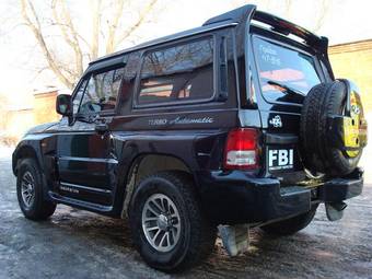 2002 Hyundai Galloper Photos