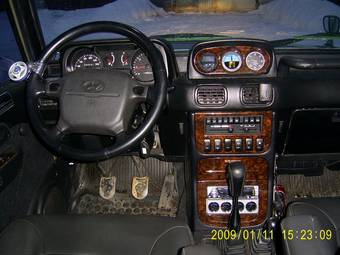 2002 Hyundai Galloper Pictures