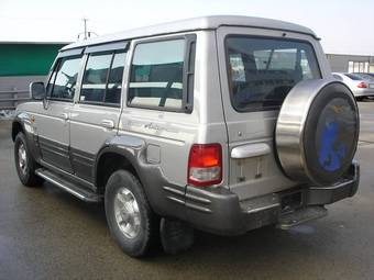 2002 Hyundai Galloper Photos