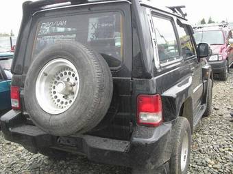 2002 Hyundai Galloper Photos