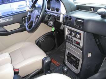 2003 Hyundai Galloper Photos