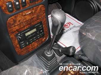 2003 Hyundai Galloper Pics