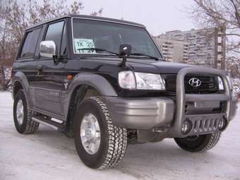 2003 Hyundai Galloper Pictures