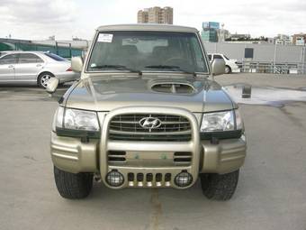 2003 Hyundai Galloper Pictures