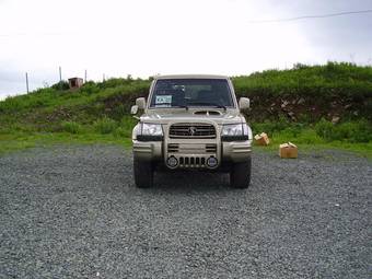 2003 Hyundai Galloper Images