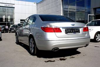 2010 Hyundai Genesis For Sale