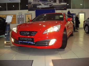 2011 Hyundai Genesis Coupe Pictures