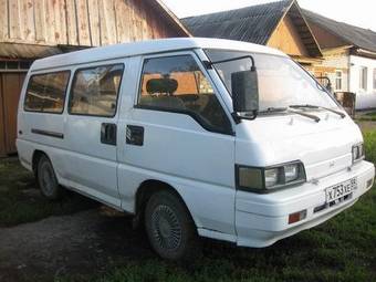 1991 Hyundai Grace Pictures