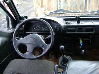 1993 Hyundai Grace Photos