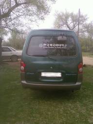 1996 Hyundai Grace Pictures