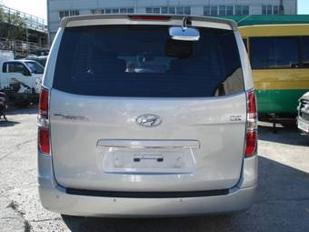 2008 Hyundai Grand Starex Photos