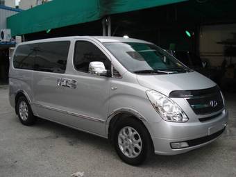2008 Hyundai Grand Starex Pictures