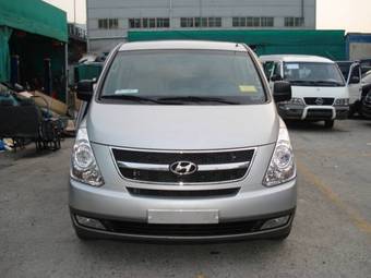 2008 Hyundai Grand Starex Pictures