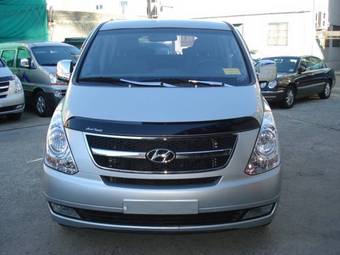 2008 Hyundai Grand Starex Pictures