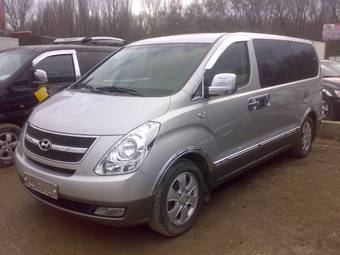 2008 Hyundai Grand Starex Photos