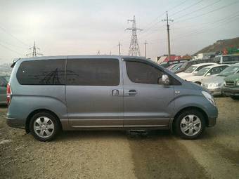 2008 Hyundai Grand Starex Photos