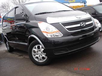 2008 Hyundai Grand Starex Photos