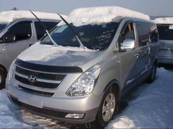 2008 Hyundai Grand Starex Photos