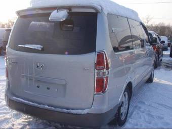 2008 Hyundai Grand Starex Photos