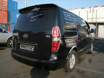 2008 Hyundai Grand Starex Photos