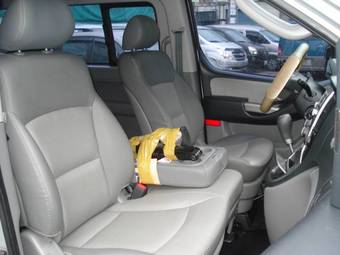 2008 Hyundai Grand Starex Pictures