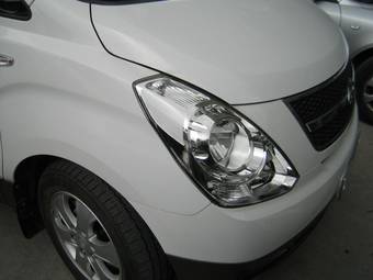 2008 Hyundai Grand Starex Pics