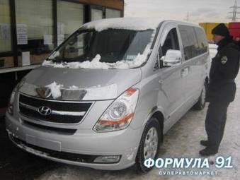 2008 Hyundai Grand Starex Photos