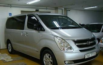 2008 Hyundai Grand Starex Pictures