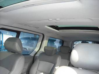 2008 Hyundai Grand Starex Photos