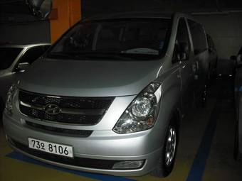2008 Hyundai Grand Starex Pics