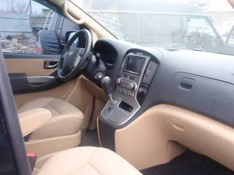 2008 Hyundai Grand Starex Pictures